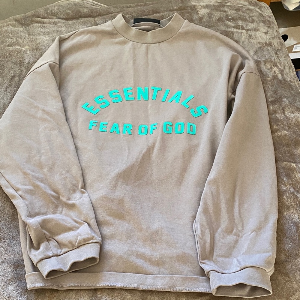 Fear of God Essentials Sweatshirt in Beige and Aqua